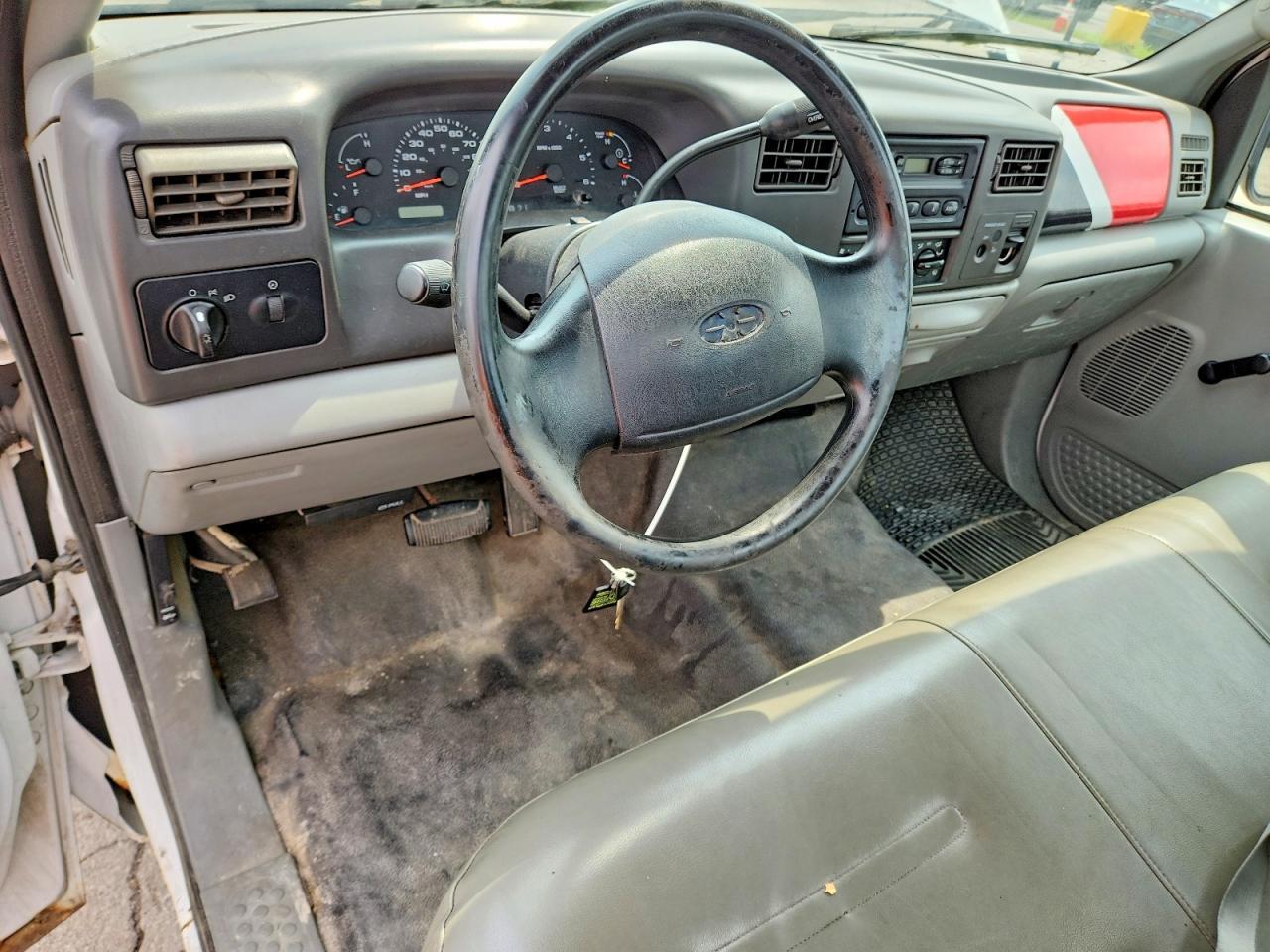 2003 FORD F250 SUPER DUTY — Фото 8 из 12
