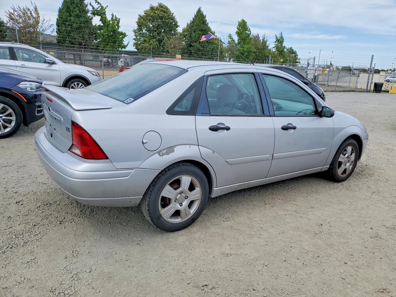 2003 FORD FOCUS ZTS — Фото 3 из 12