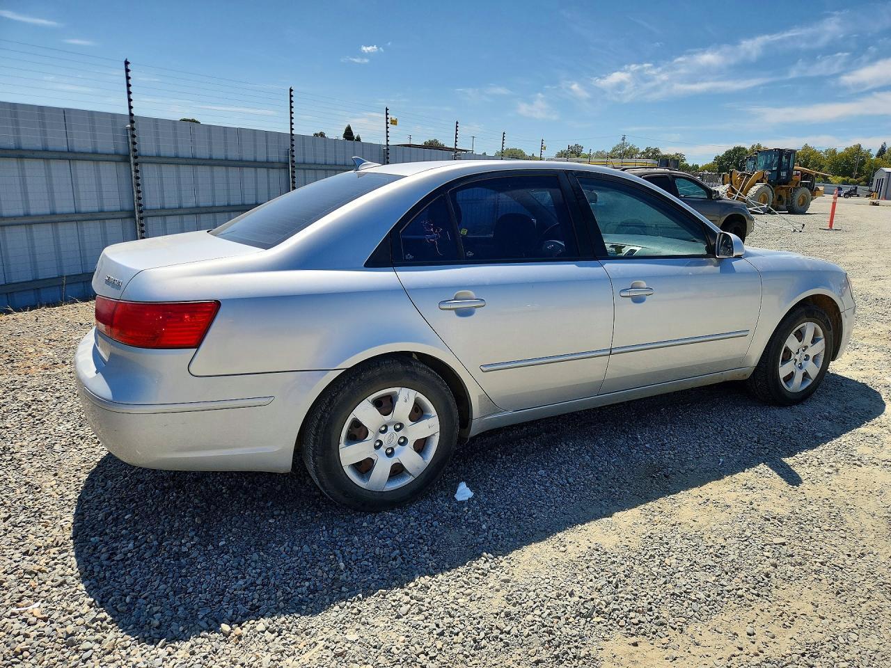 2009 HYUNDAI SONATA GLS — Фото 3 из 12