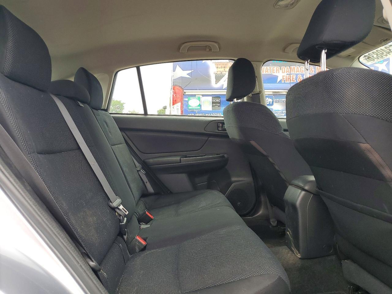 2012 SUBARU IMPREZA — Фото 10 из 12