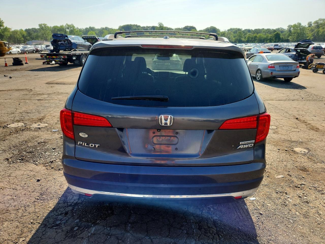 2016 HONDA PILOT TOURING — Фото 6 из 14
