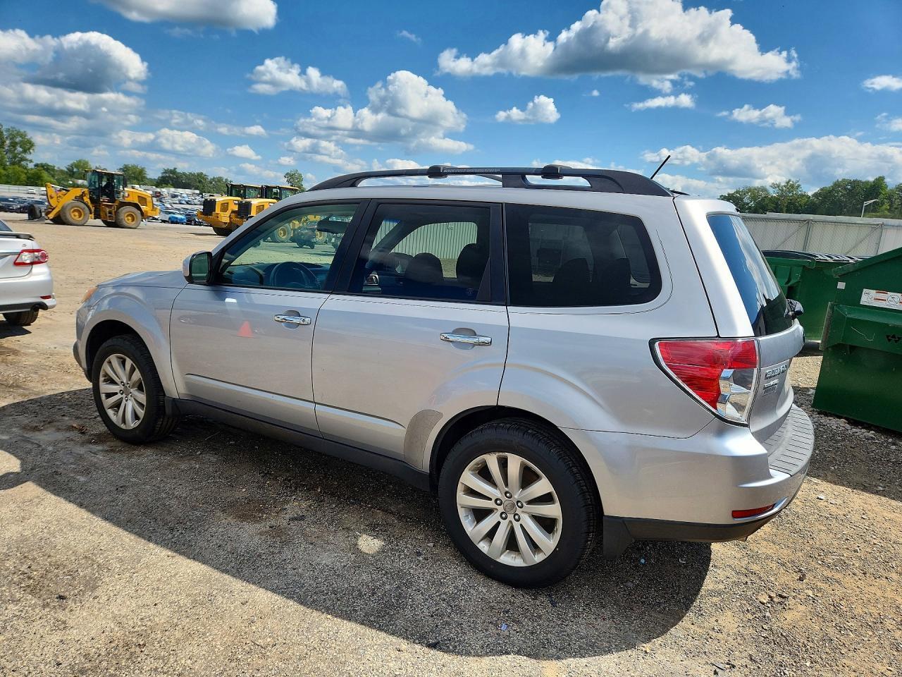 2012 SUBARU FORESTER 2.5X PREMIUM — Фото 2 из 13