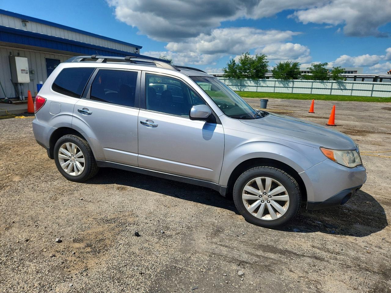 2012 SUBARU FORESTER 2.5X PREMIUM — Фото 4 из 13