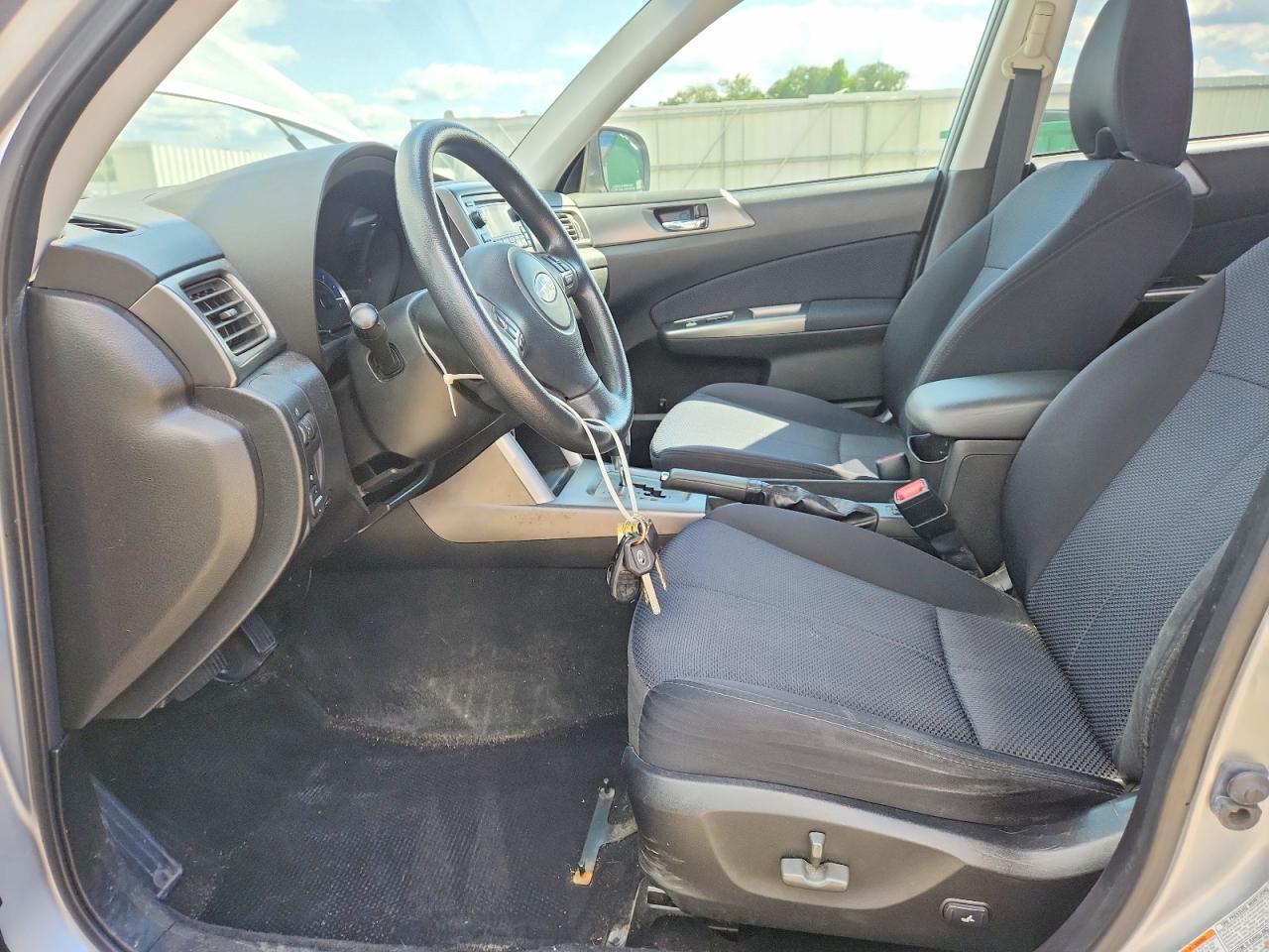 2012 SUBARU FORESTER 2.5X PREMIUM — Фото 7 из 13