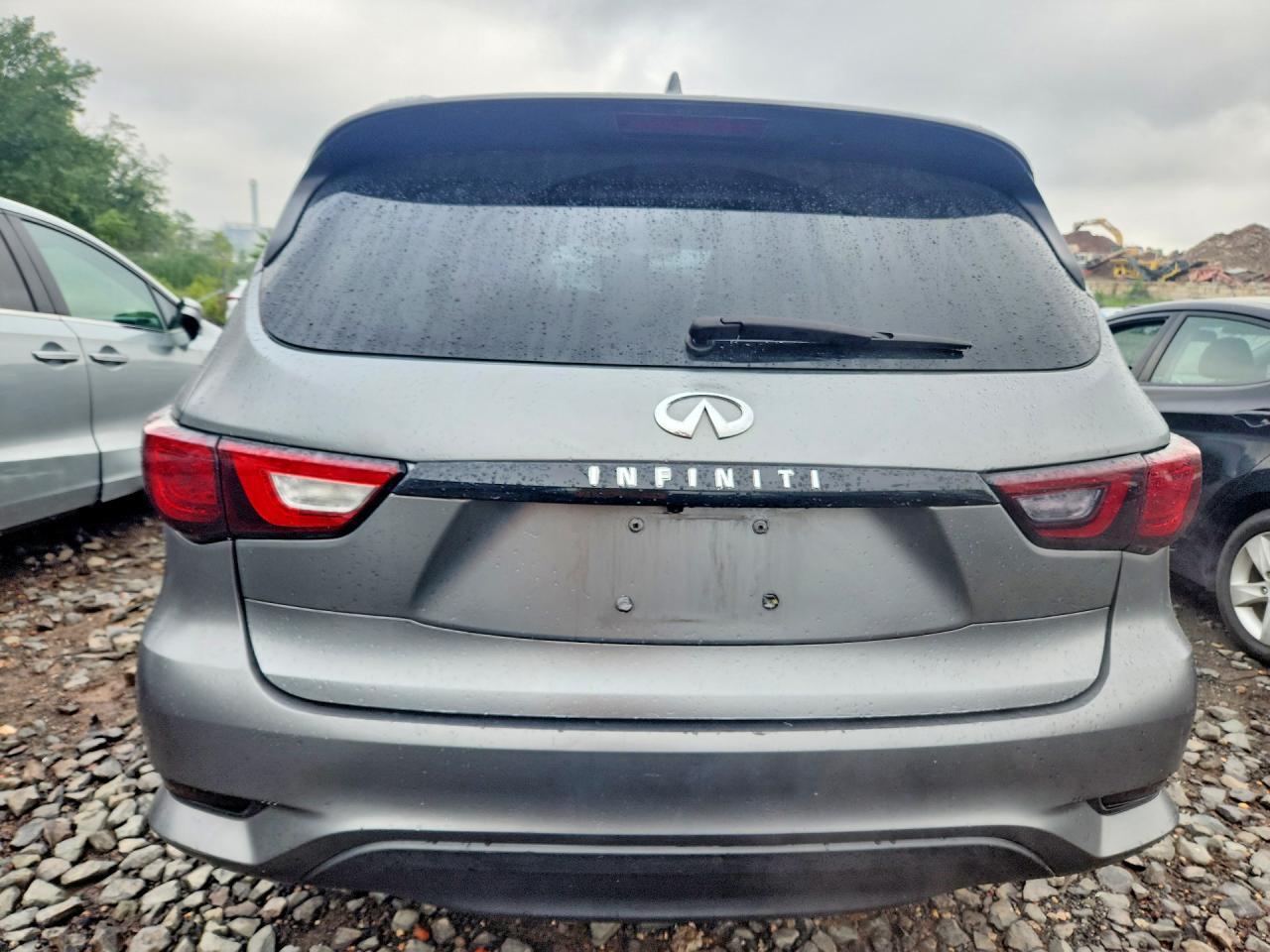2020 INFINITI QX60 LUXE — Фото 6 из 14