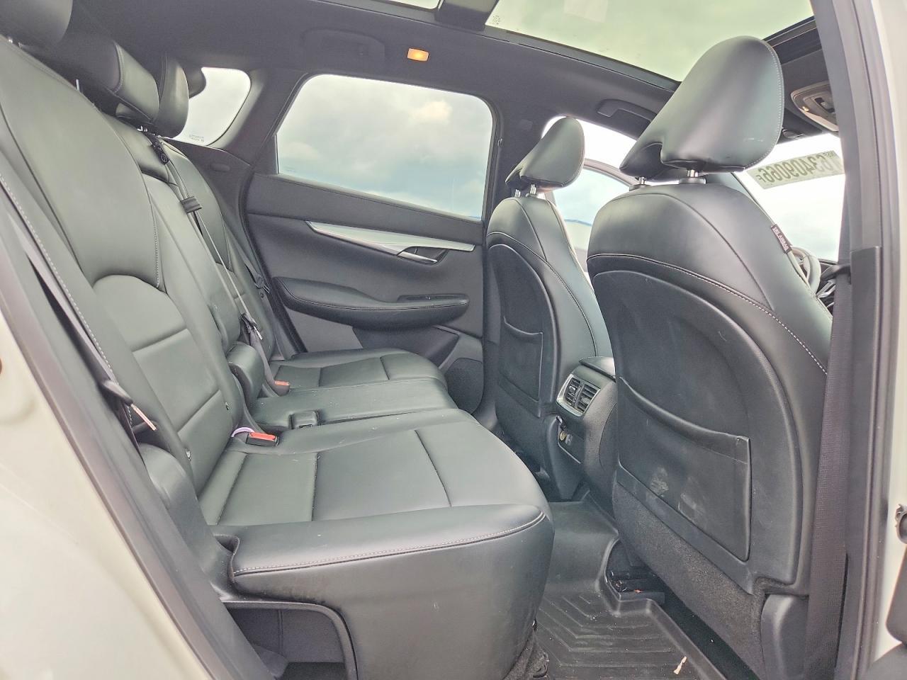 2020 INFINITI QX50 ESSENTIAL — Фото 11 из 13