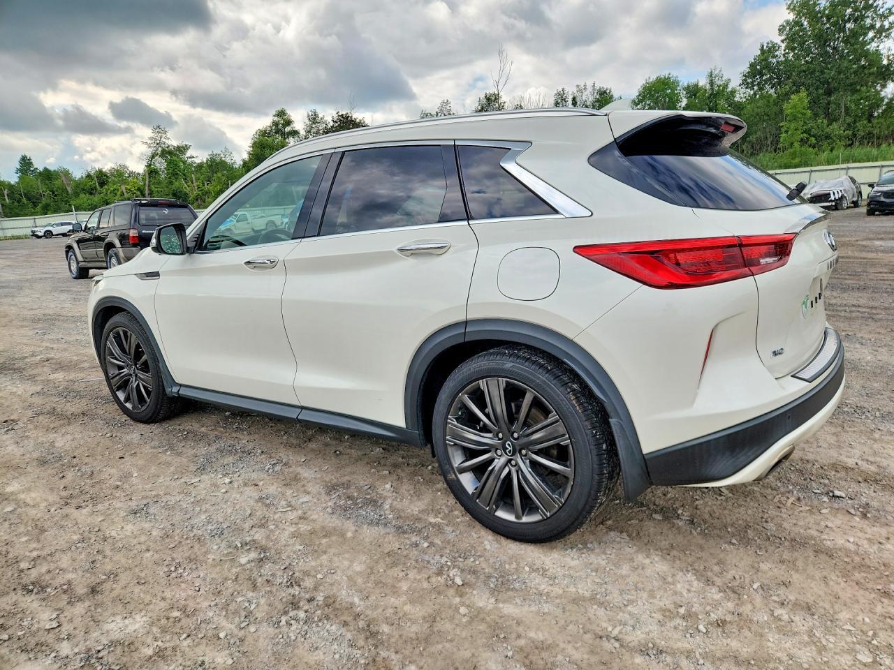2020 INFINITI QX50 ESSENTIAL — Фото 2 из 13