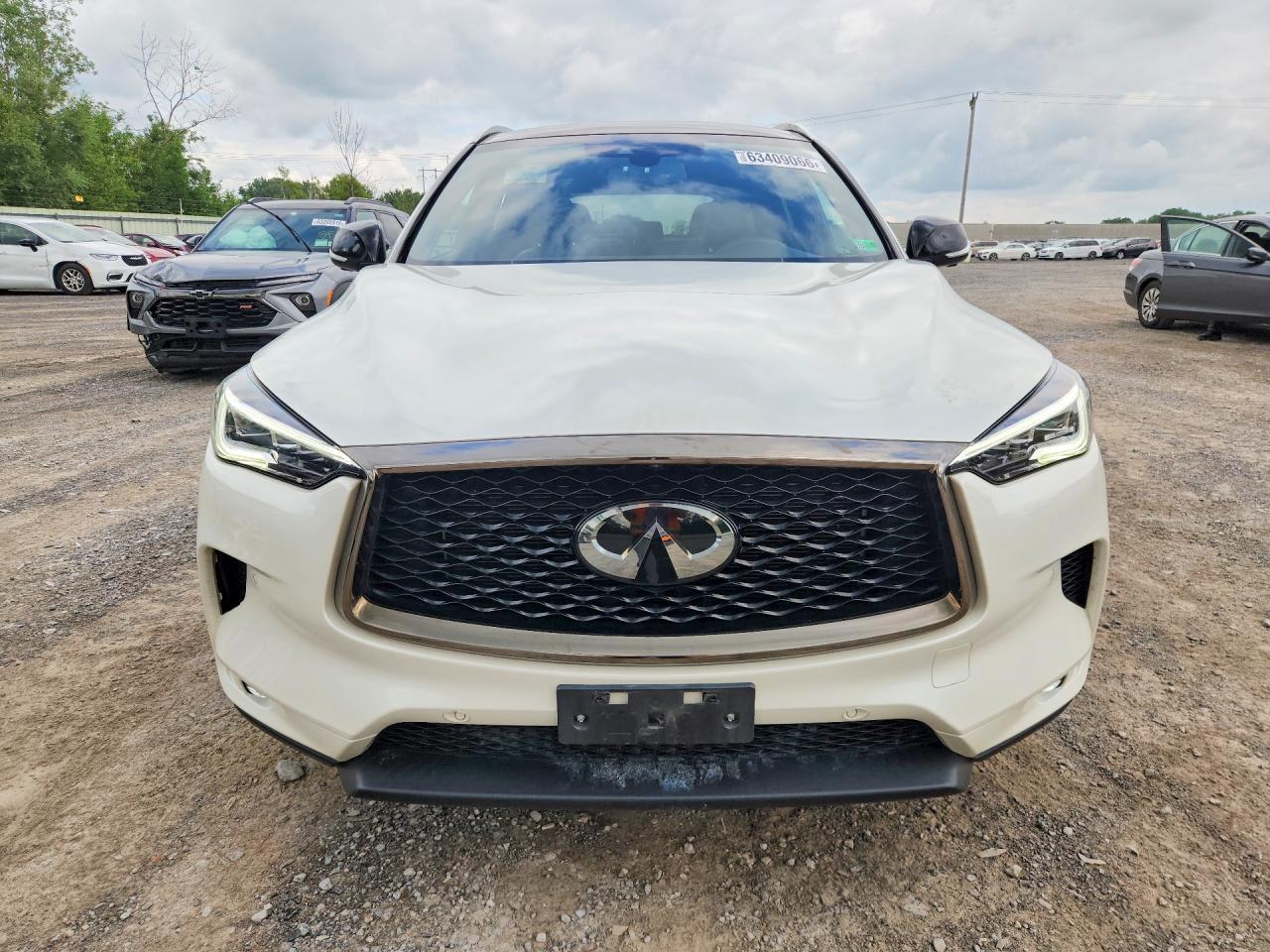 2020 INFINITI QX50 ESSENTIAL — Фото 5 из 13