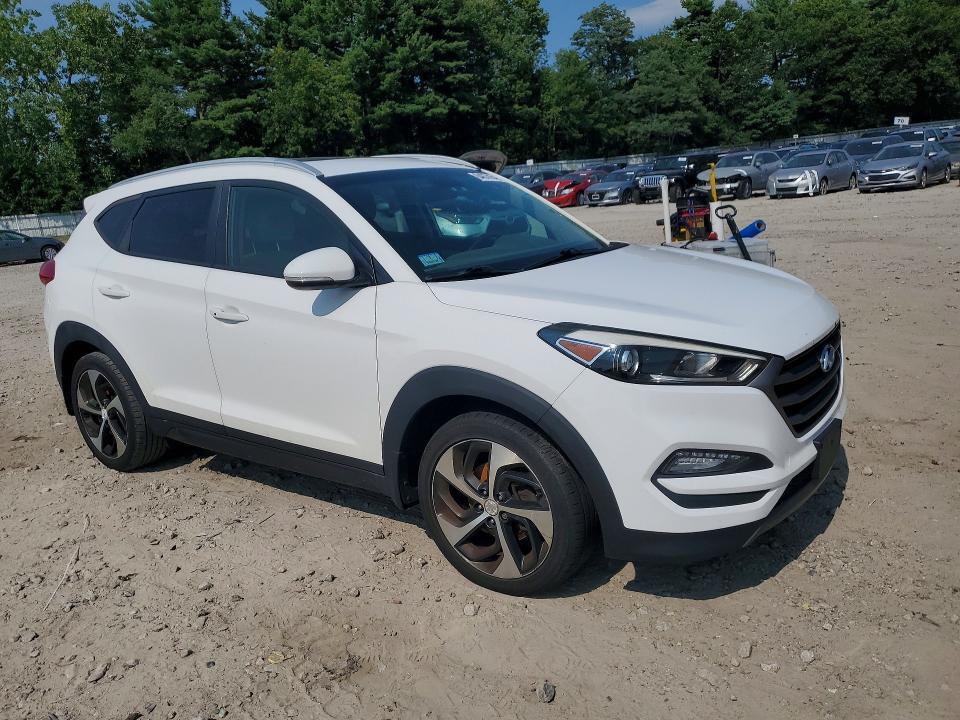2016 HYUNDAI TUCSON SPORT — Фото 4 из 13