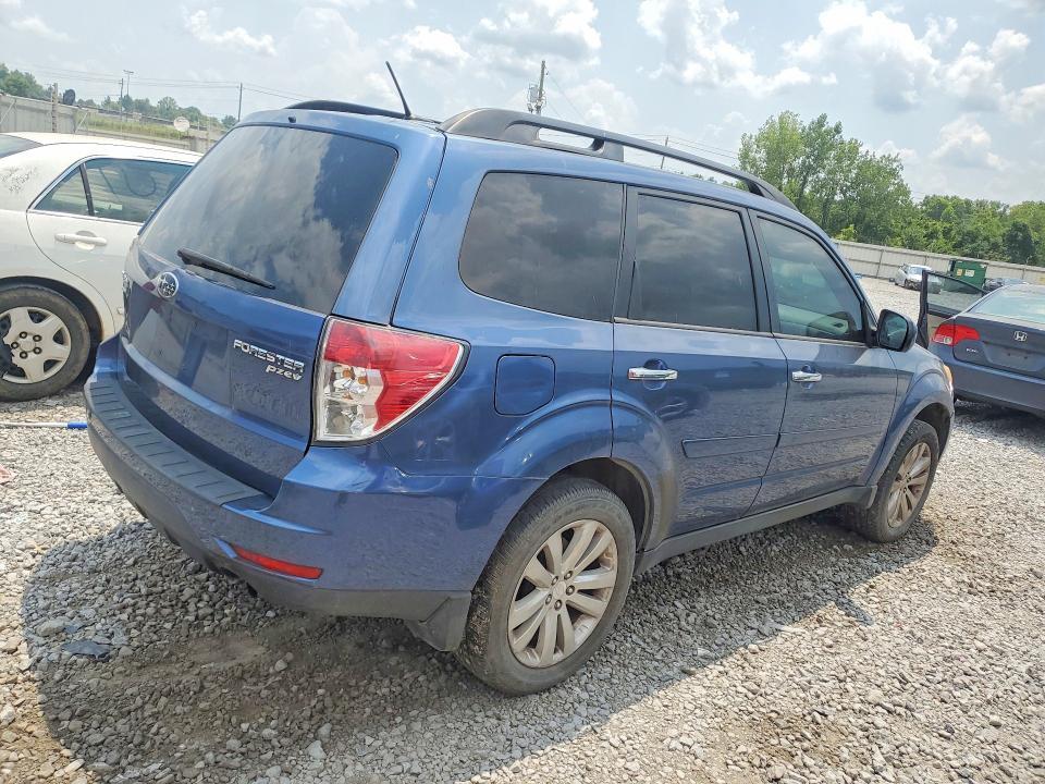 2012 SUBARU FORESTER 2.5X PREMIUM — Фото 3 из 13