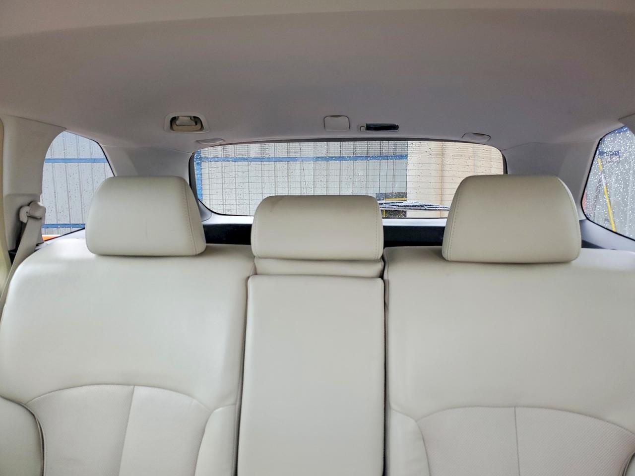 2012 SUBARU OUTBACK 3.6R LIMITED — Фото 10 из 13
