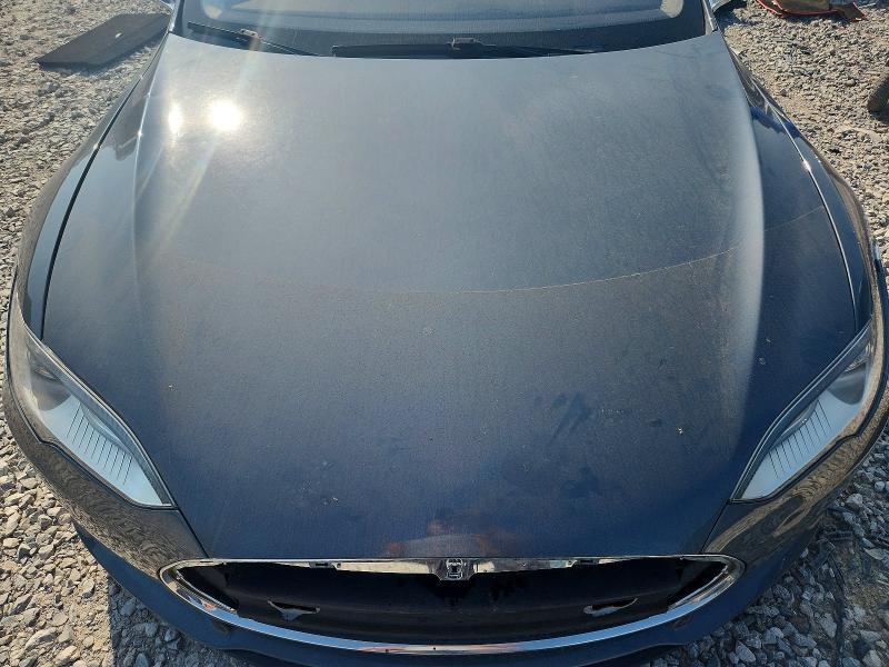 2012 TESLA MODEL S — Фото 11 из 13