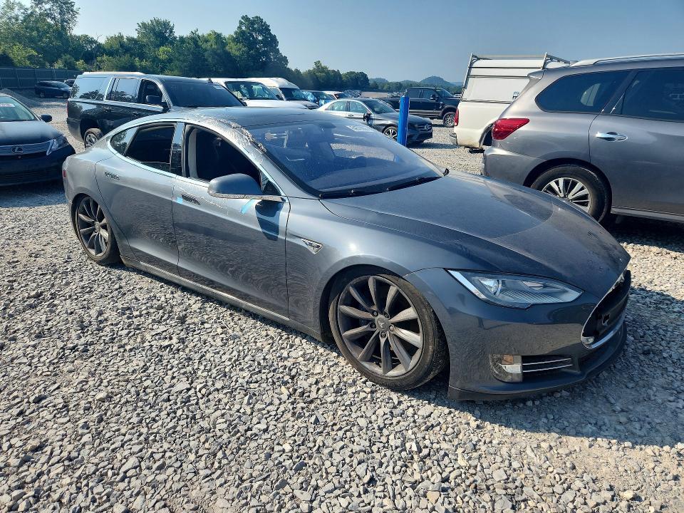 2012 TESLA MODEL S — Фото 4 из 13
