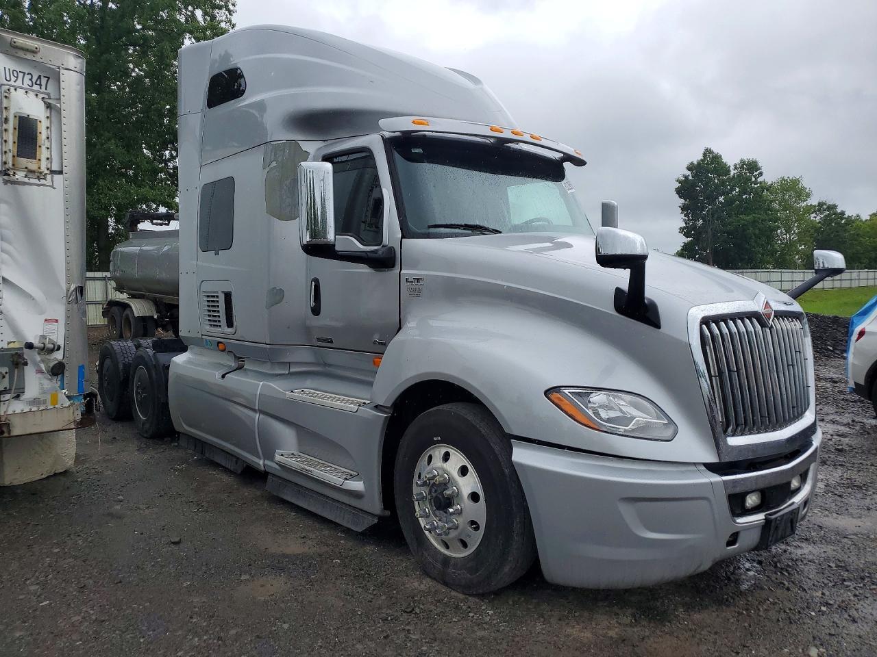 2020 INTERNATIONAL LT625 SEMI TRUCK — Фото 4 из 14