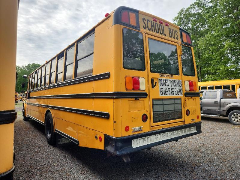 2012 THOMAS SAF-T-LINER C2 - SCHOOL BUS — Фото 3 из 10