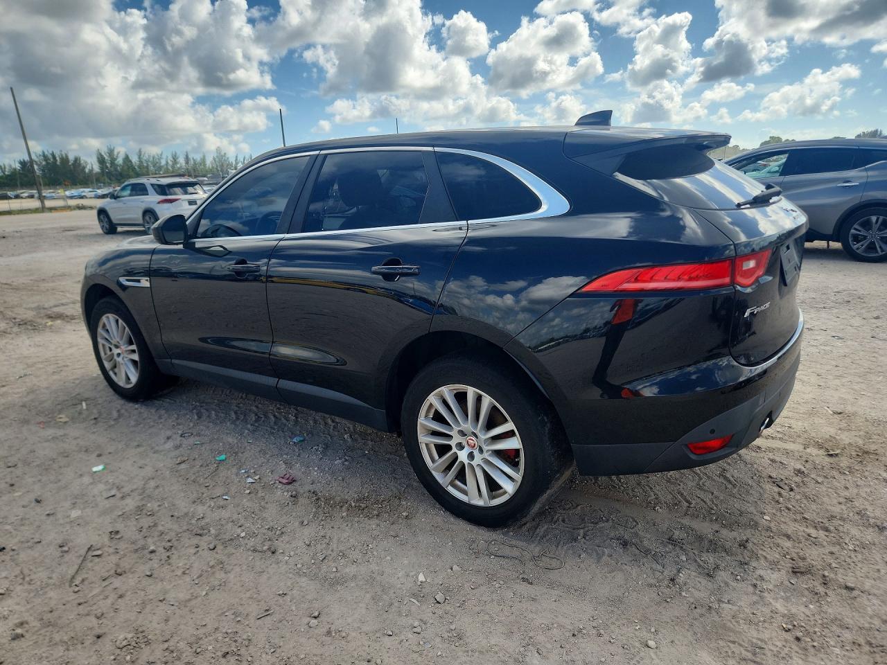 2020 JAGUAR F-PACE PRESTIGE — Фото 2 из 14