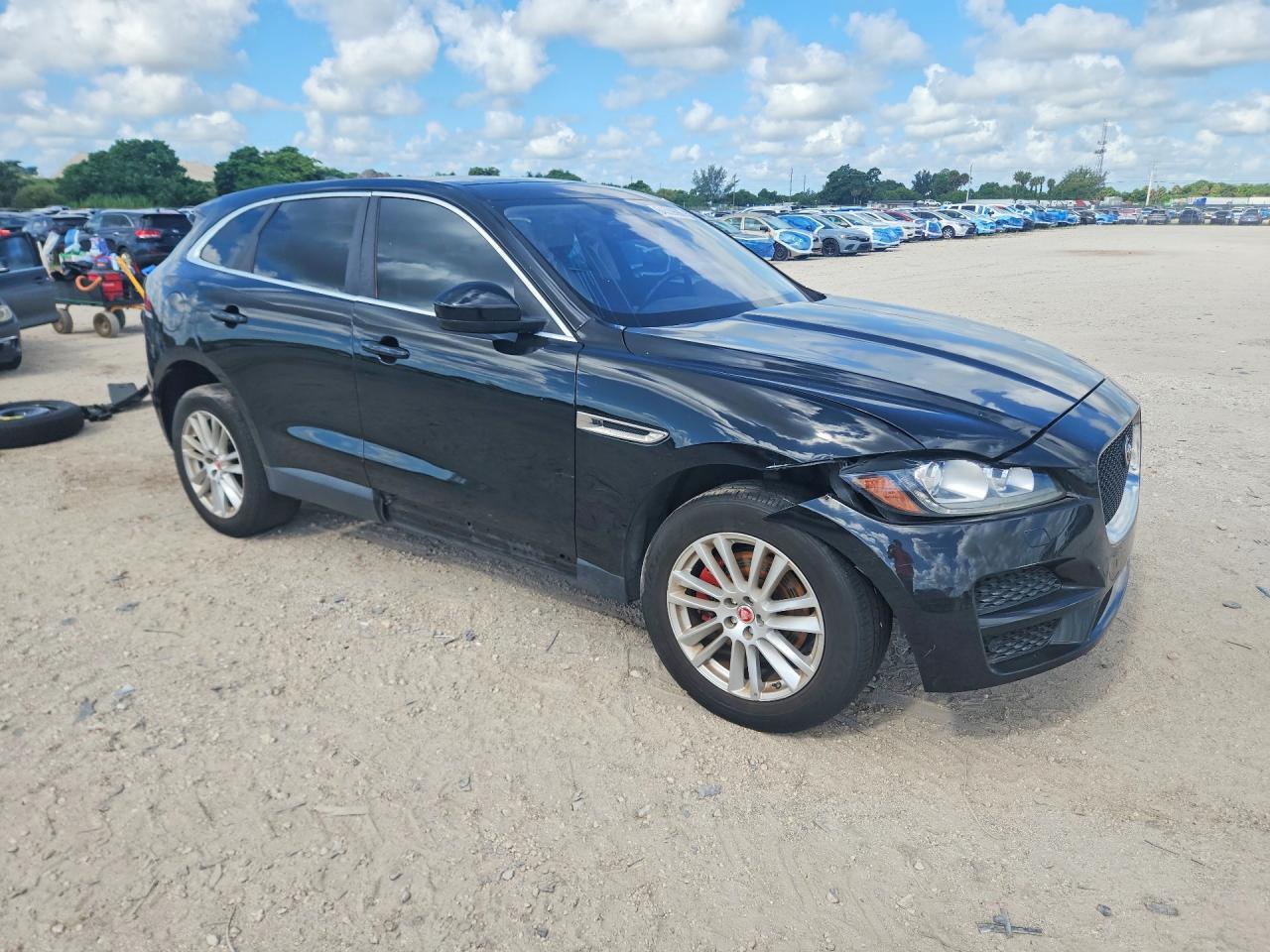 2020 JAGUAR F-PACE PRESTIGE — Фото 4 из 14