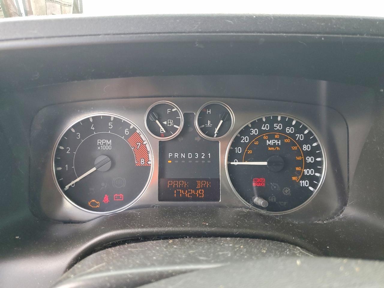 2006 HUMMER H3 — Фото 9 из 13