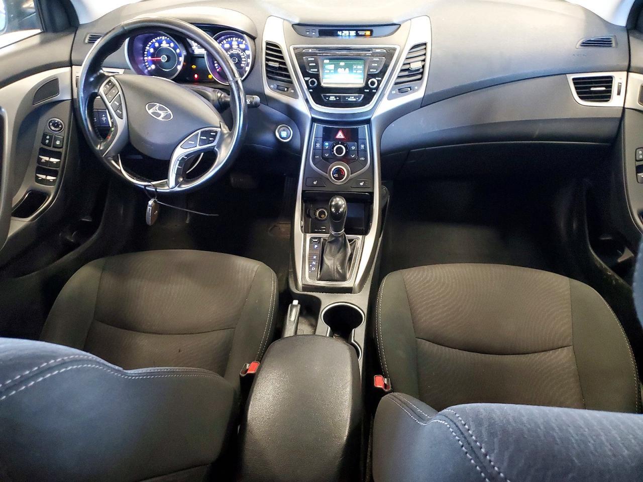 2016 HYUNDAI ELANTRA VALUE EDITION — Фото 8 из 12
