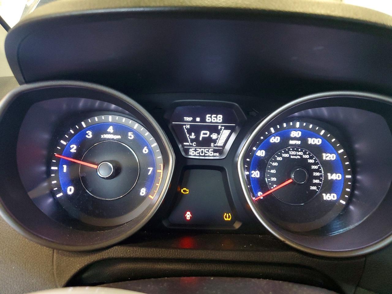 2016 HYUNDAI ELANTRA VALUE EDITION — Фото 9 из 12