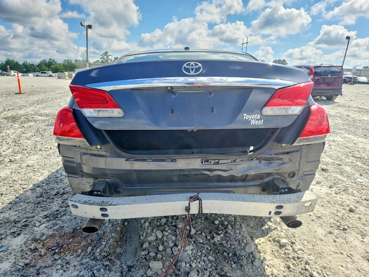 2012 TOYOTA AVALON BASE — Фото 6 из 12