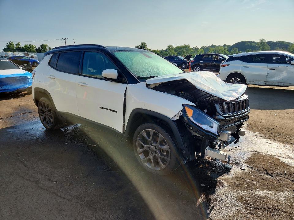 2020 JEEP COMPASS LIMITED — Фото 4 из 14