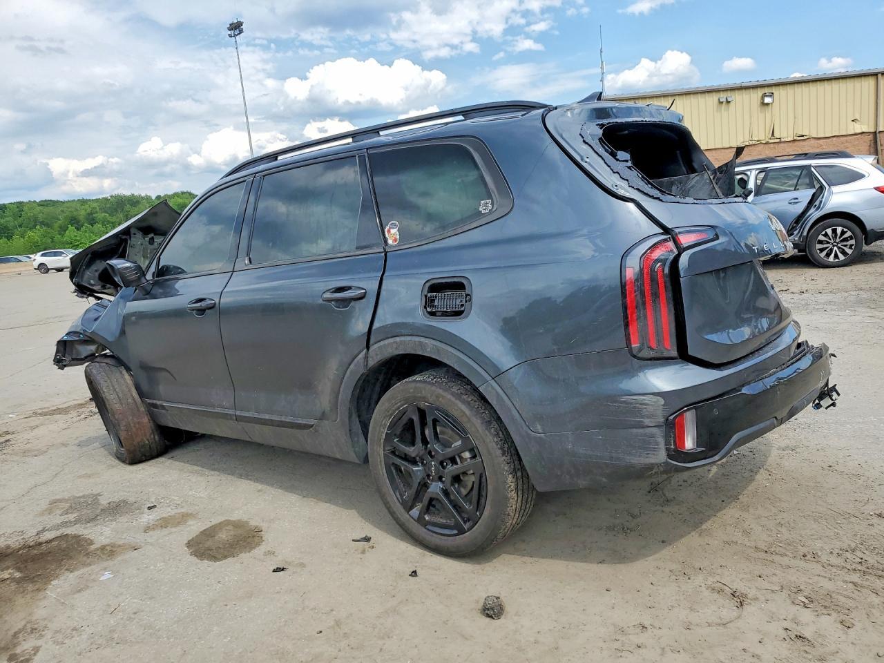 2024 KIA TELLURIDE EX X-LINE — Фото 2 из 13