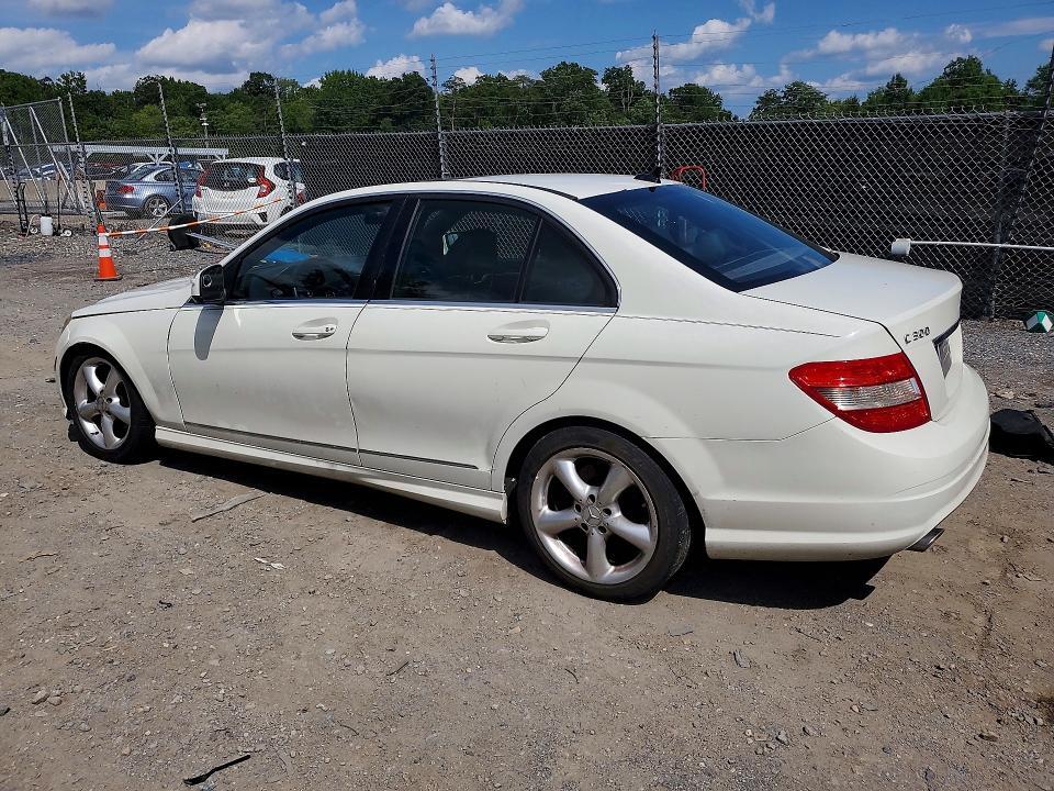 2009 MERCEDES-BENZ C 300 4MATIC — Фото 2 из 12