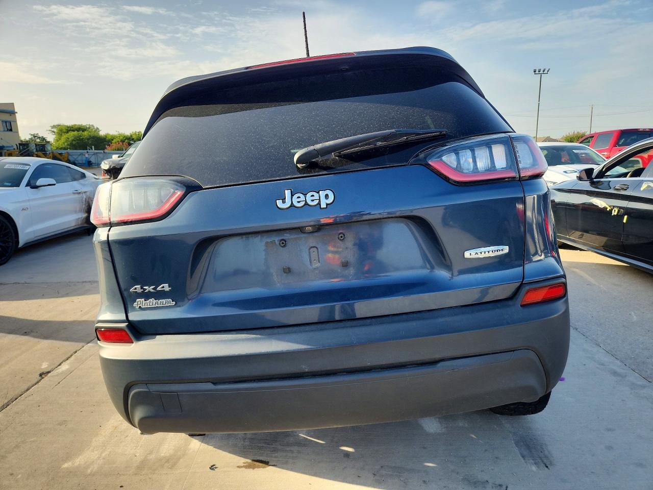 2020 JEEP CHEEROKE — Фото 6 из 14