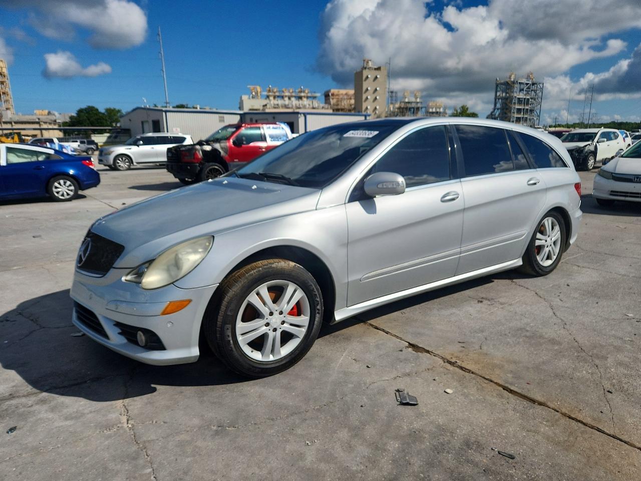 2009 MERCEDES-BENZ R 4JGCB65E79A094153
