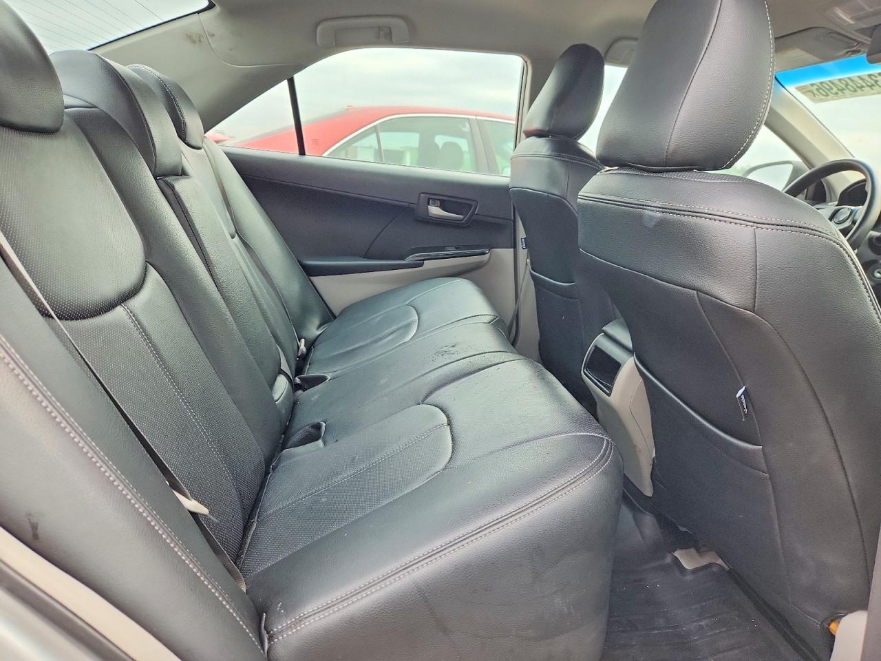 2012 TOYOTA CAMRY LE — Фото 10 из 12