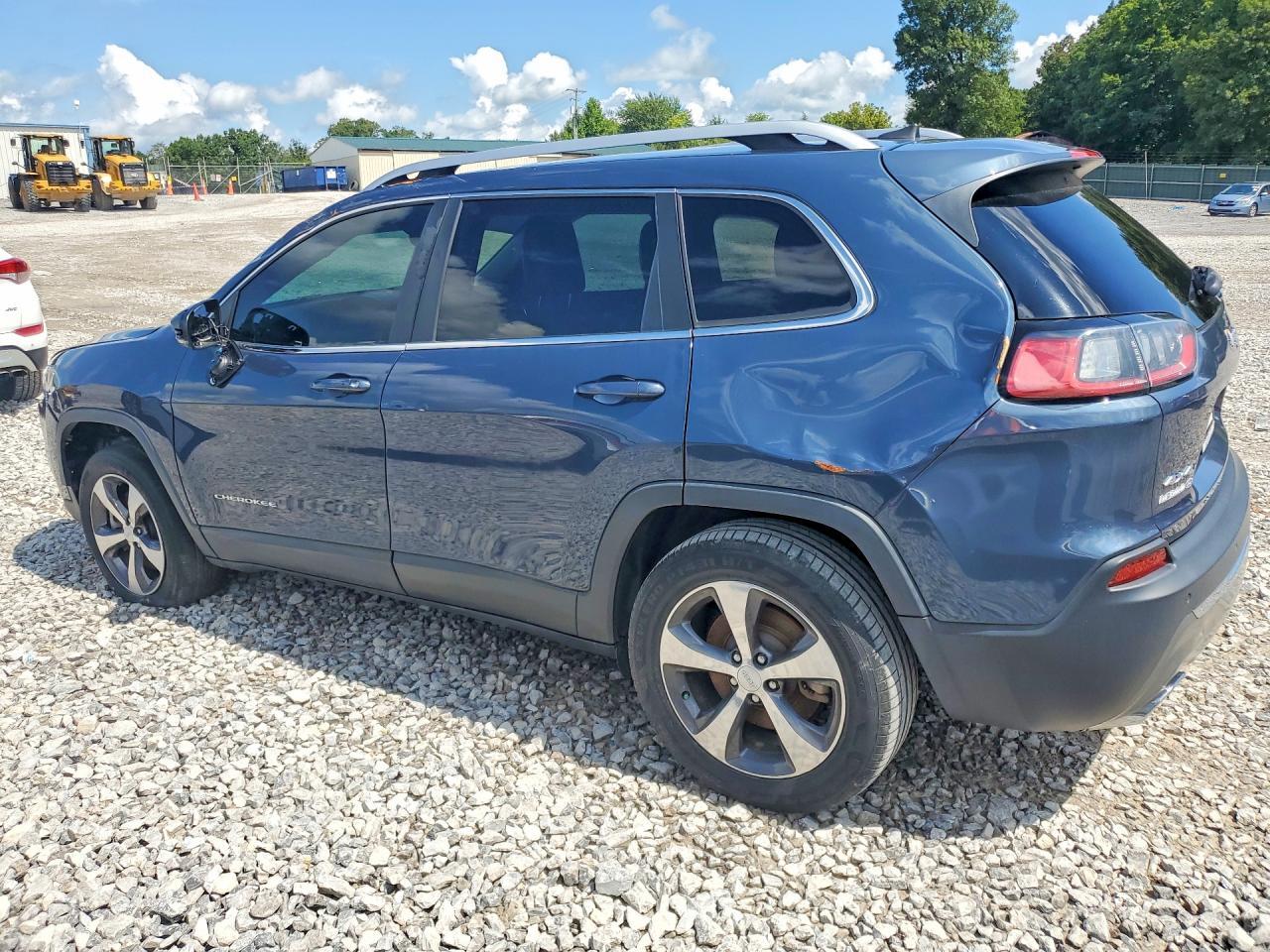 2020 JEEP CHEROKEE LIMITED — Фото 2 из 13