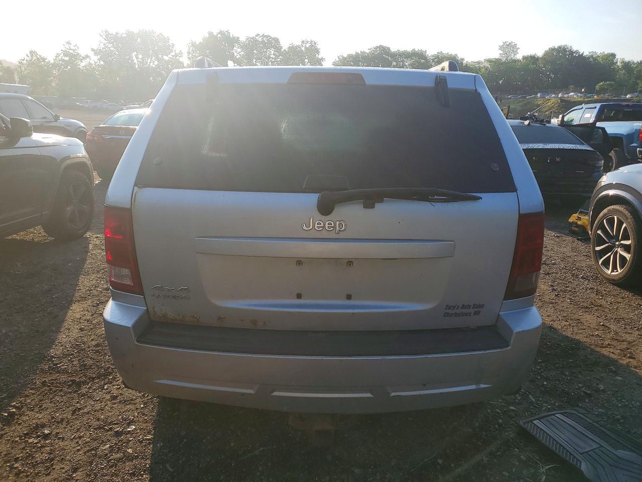 2006 JEEP GRAND CHEROKEE LAREDO — Фото 6 из 13