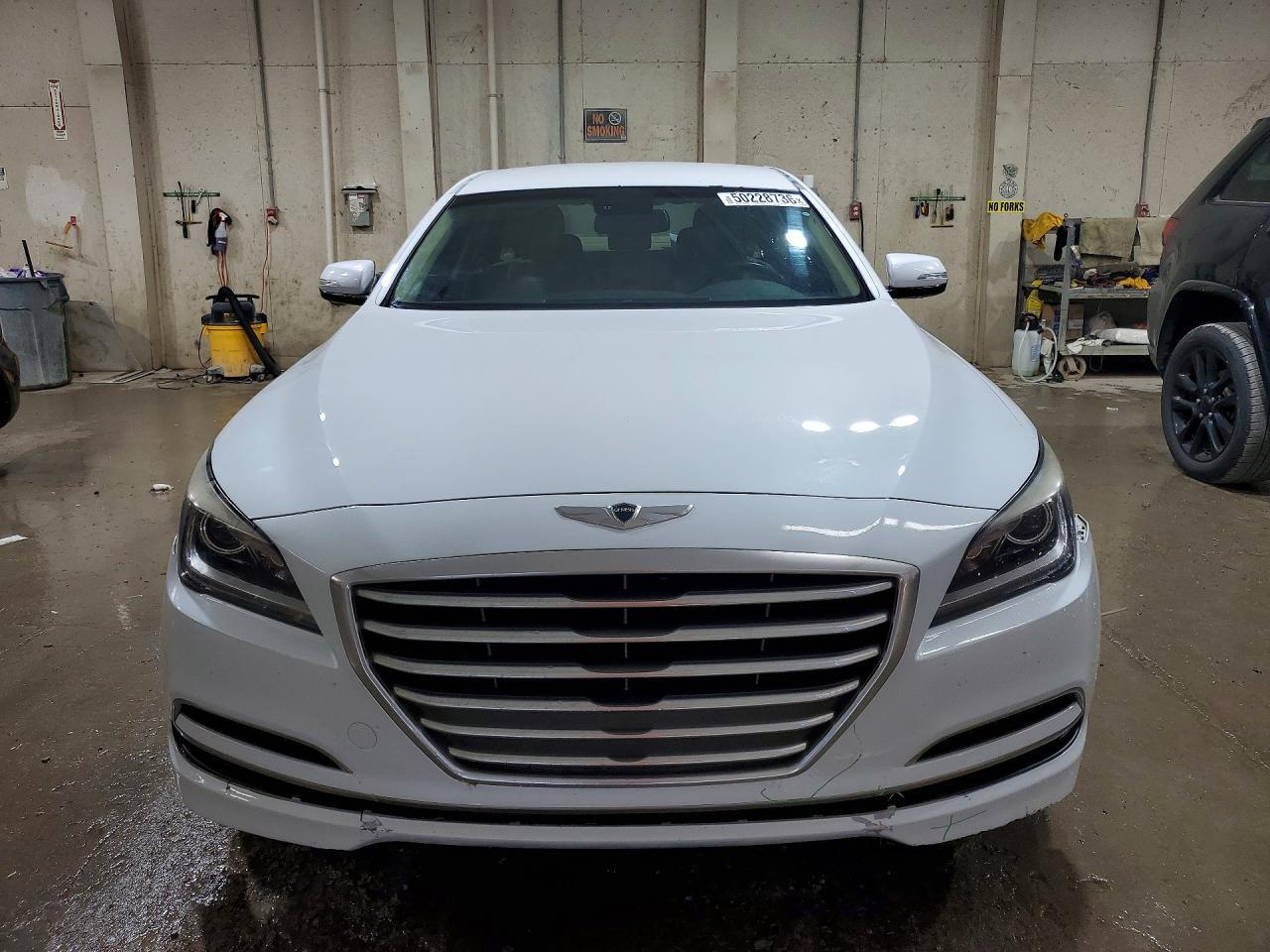 2016 HYUNDAI GENESIS 3.8L — Фото 5 из 12