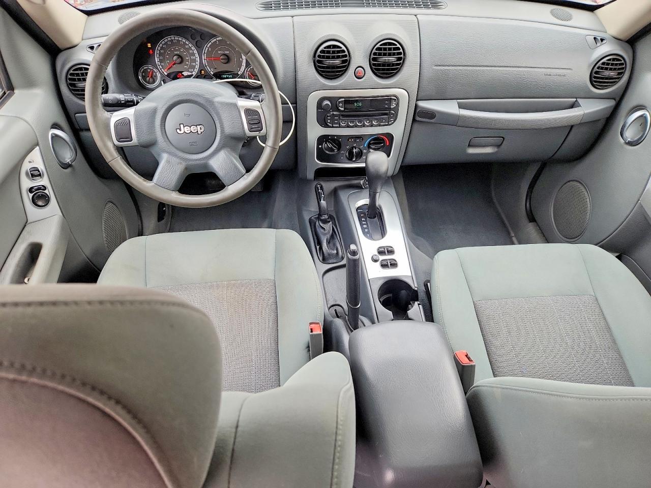 2006 JEEP LIBERTY LIMITED — Фото 8 из 13