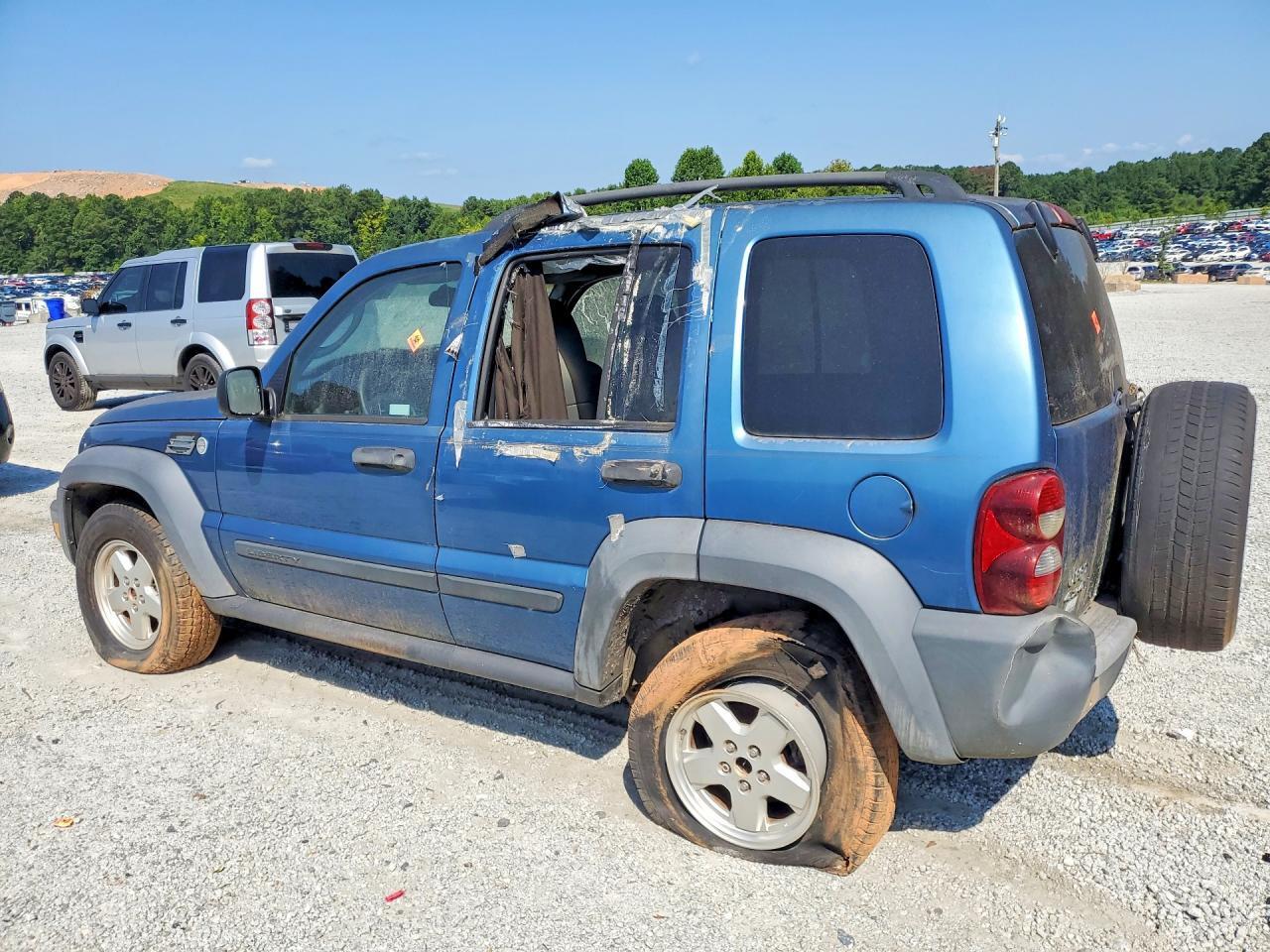 2006 JEEP LIBERTY SPORT — Фото 2 из 13