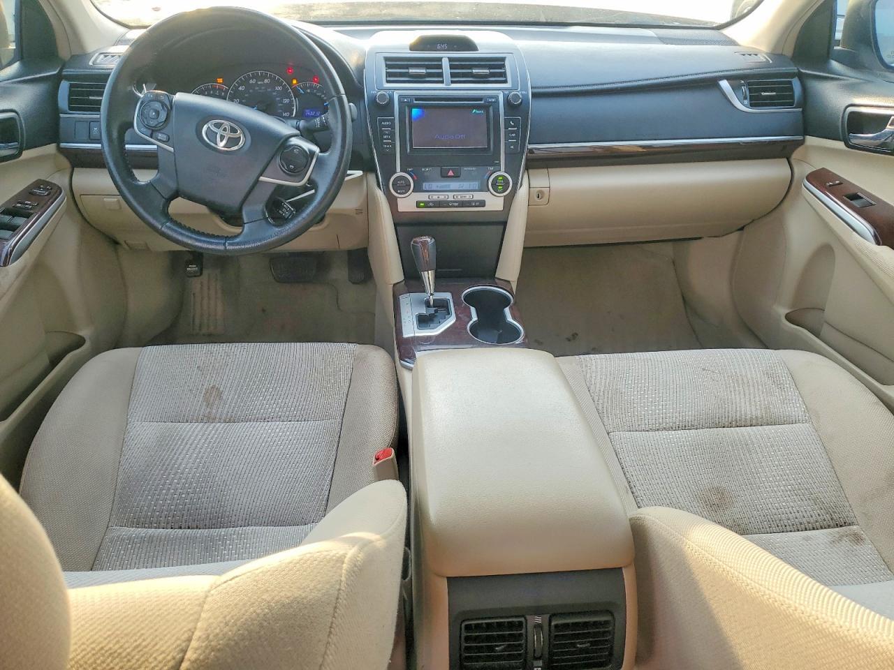2012 TOYOTA CAMRY XLE — Фото 8 из 12