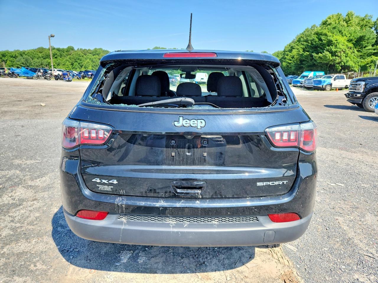 2020 JEEP COMPASS SPORT — Фото 6 из 14