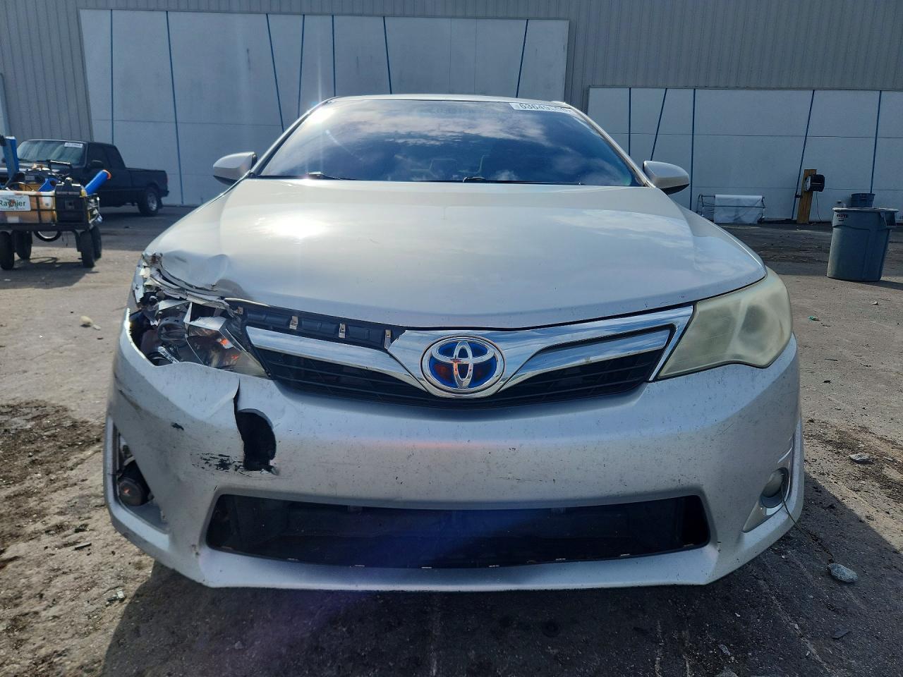 2012 TOYOTA CAMRY HYBRID — Фото 5 из 12