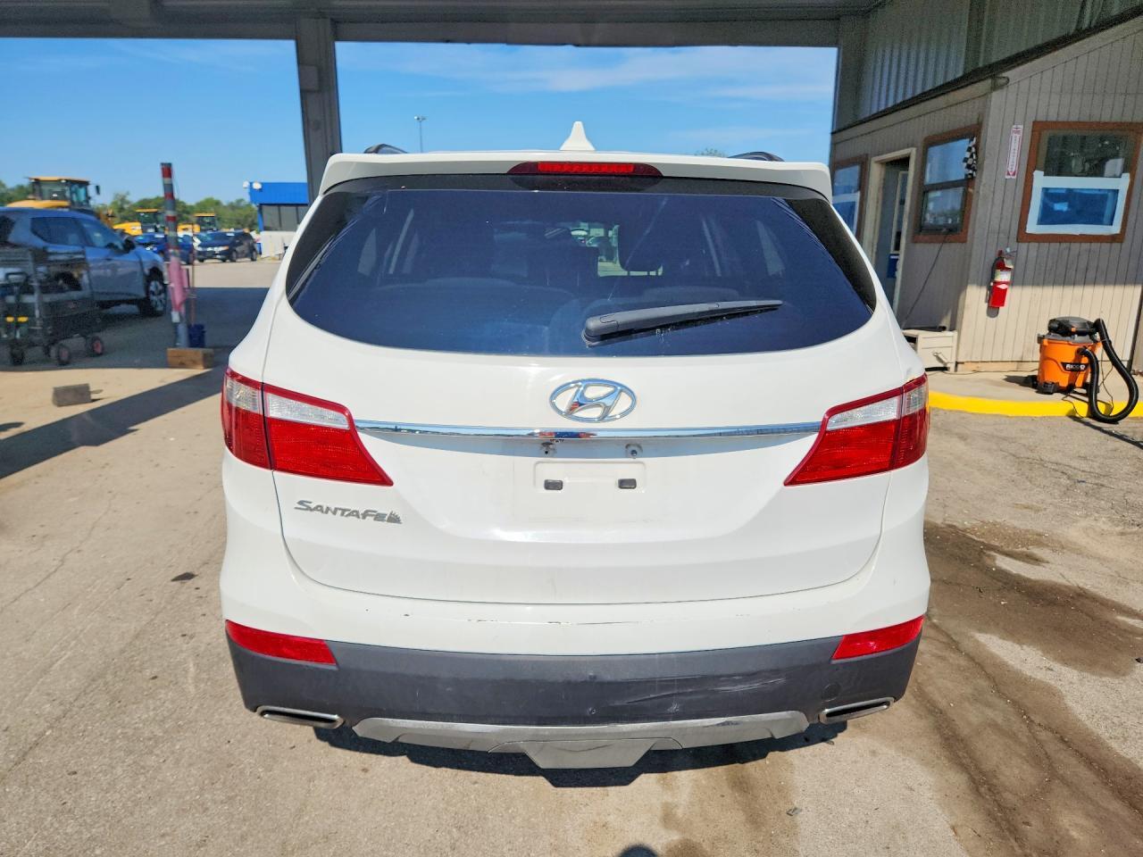2016 HYUNDAI SANTA FE SE — Фото 6 из 12