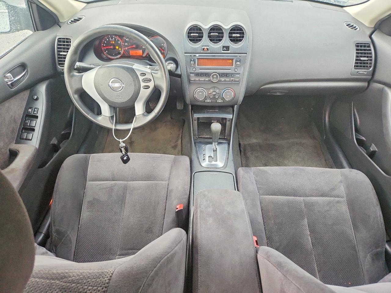 2009 NISSAN ALTIMA 2.5 — Фото 8 из 12
