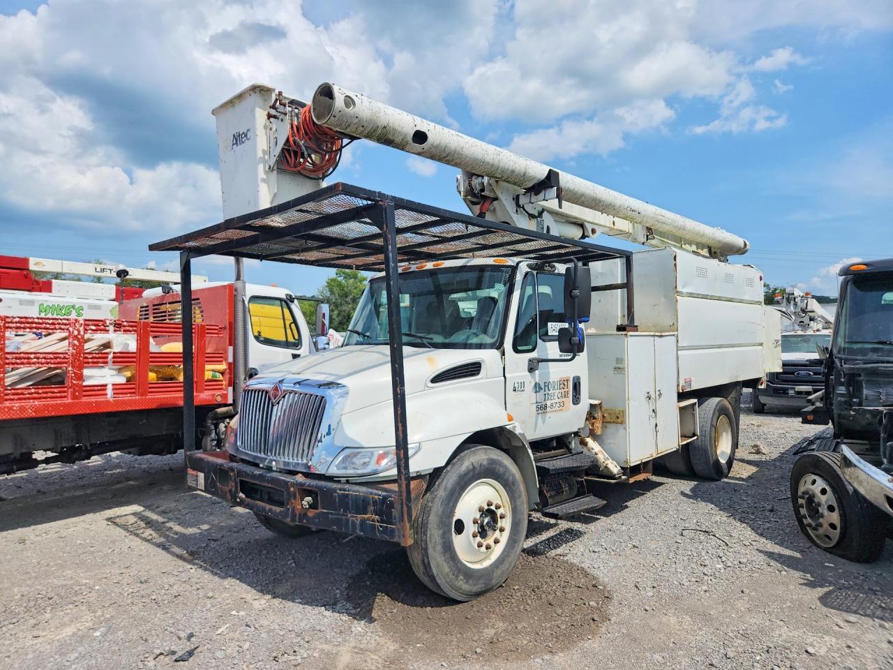 2003 INTERNATIONAL 4000 3HTMMAAN93N586640