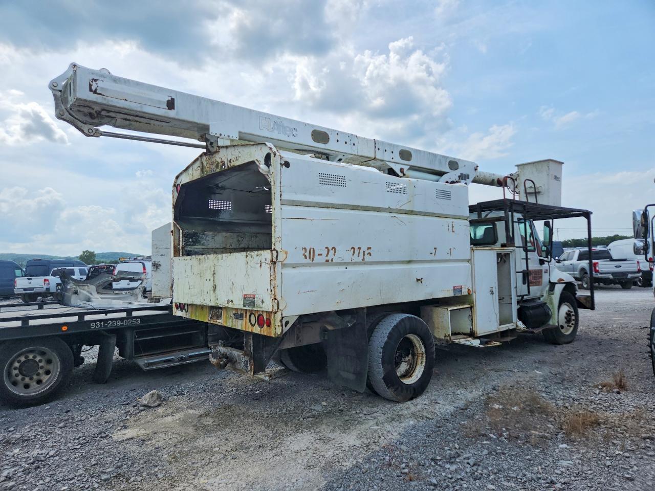 2003 INTERNATIONAL 4300 FORESTRY BUCKET TRUCK — Фото 3 из 11