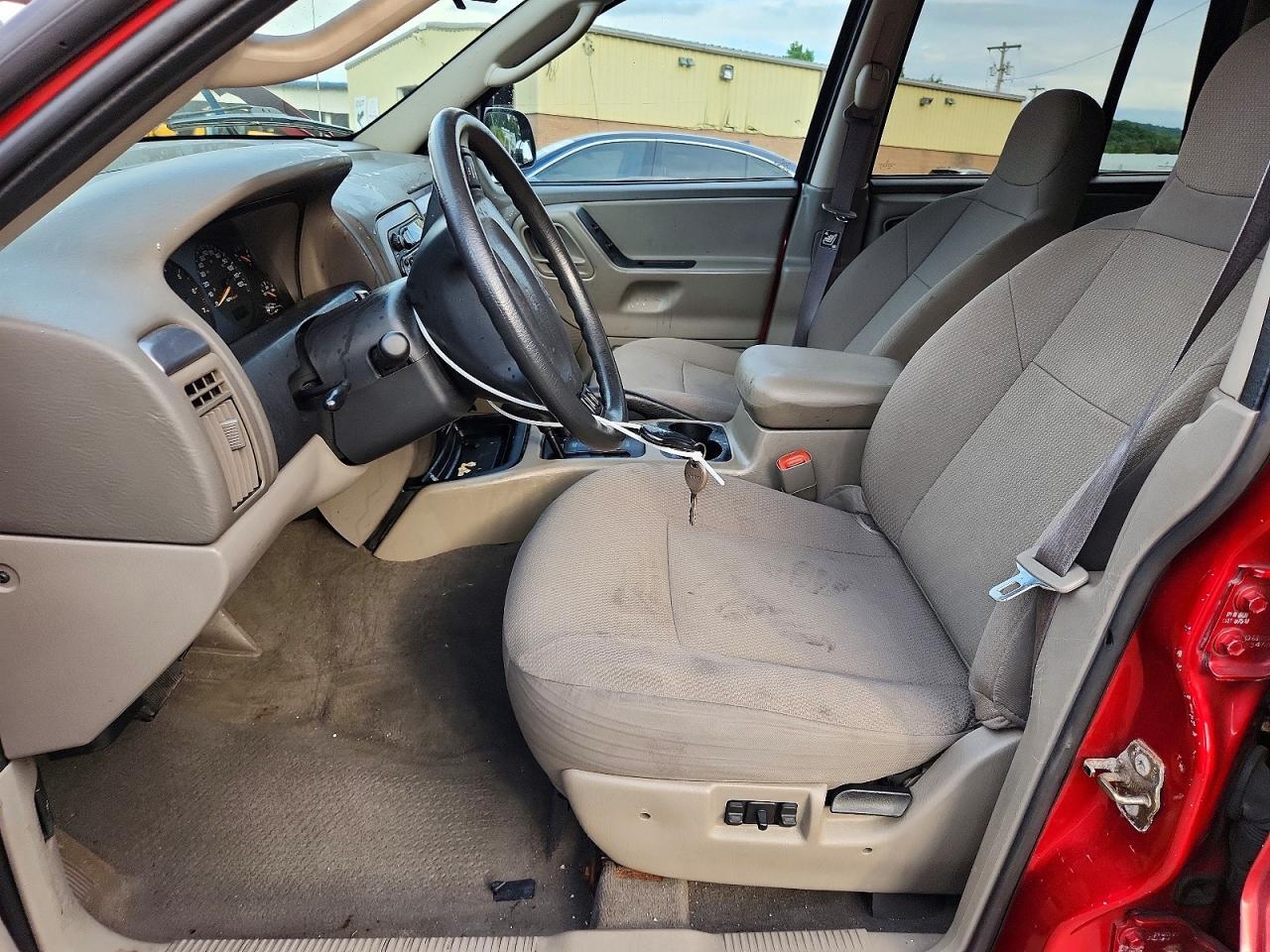 2003 JEEP GRAND CHEROKEE LAREDO — Фото 7 из 13