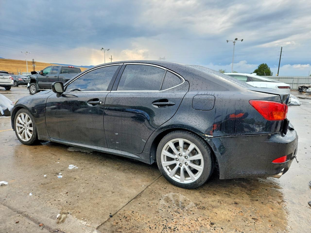 2006 LEXUS IS 250 — Фото 2 из 12