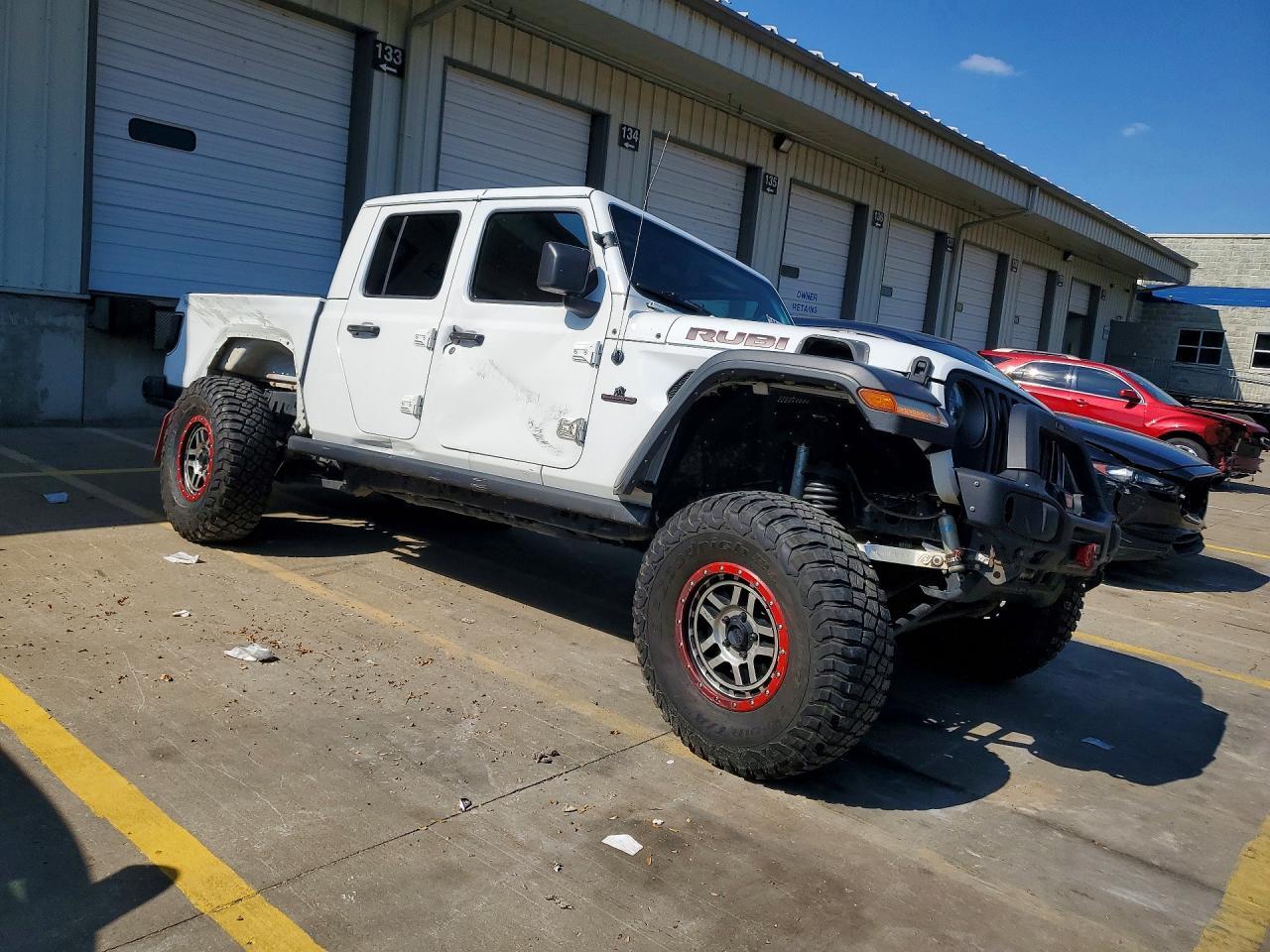 2020 JEEP GLADIATOR RUBICON — Фото 4 из 12