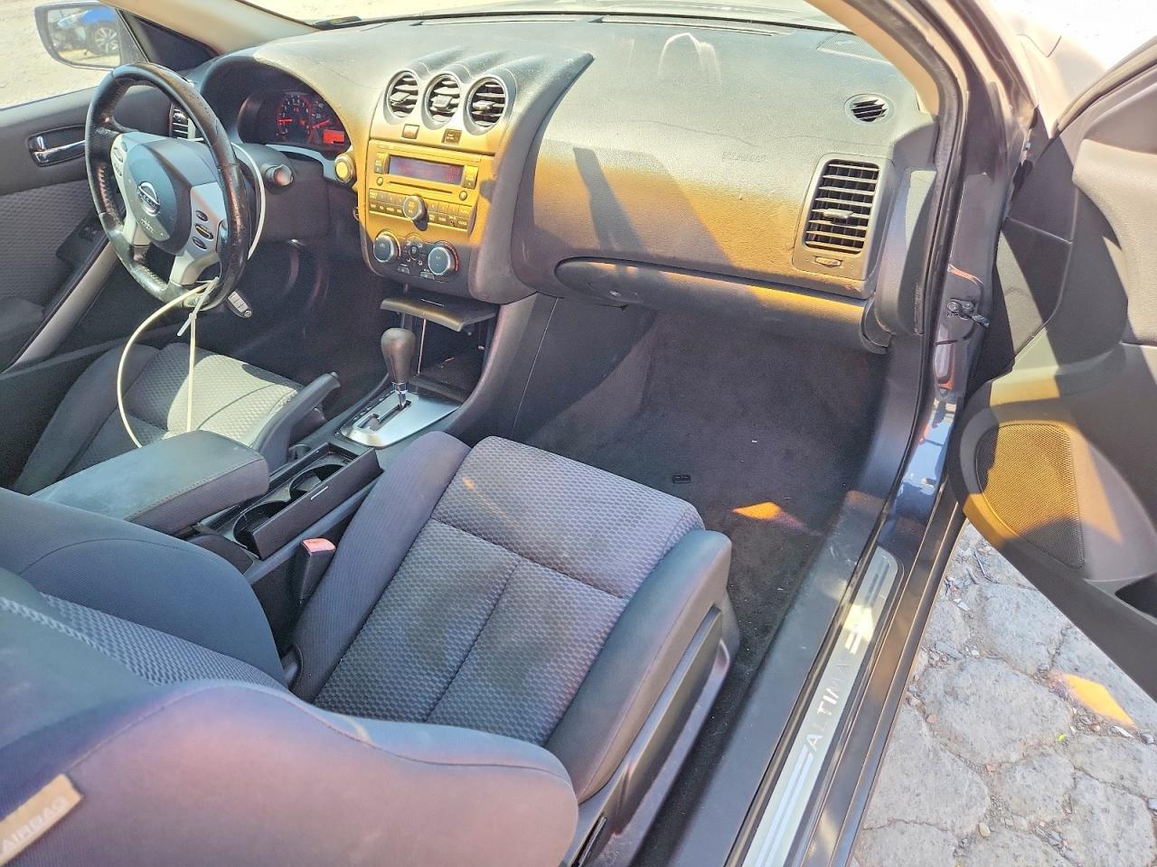 2009 NISSAN ALTIMA 2.5 S — Фото 8 из 12