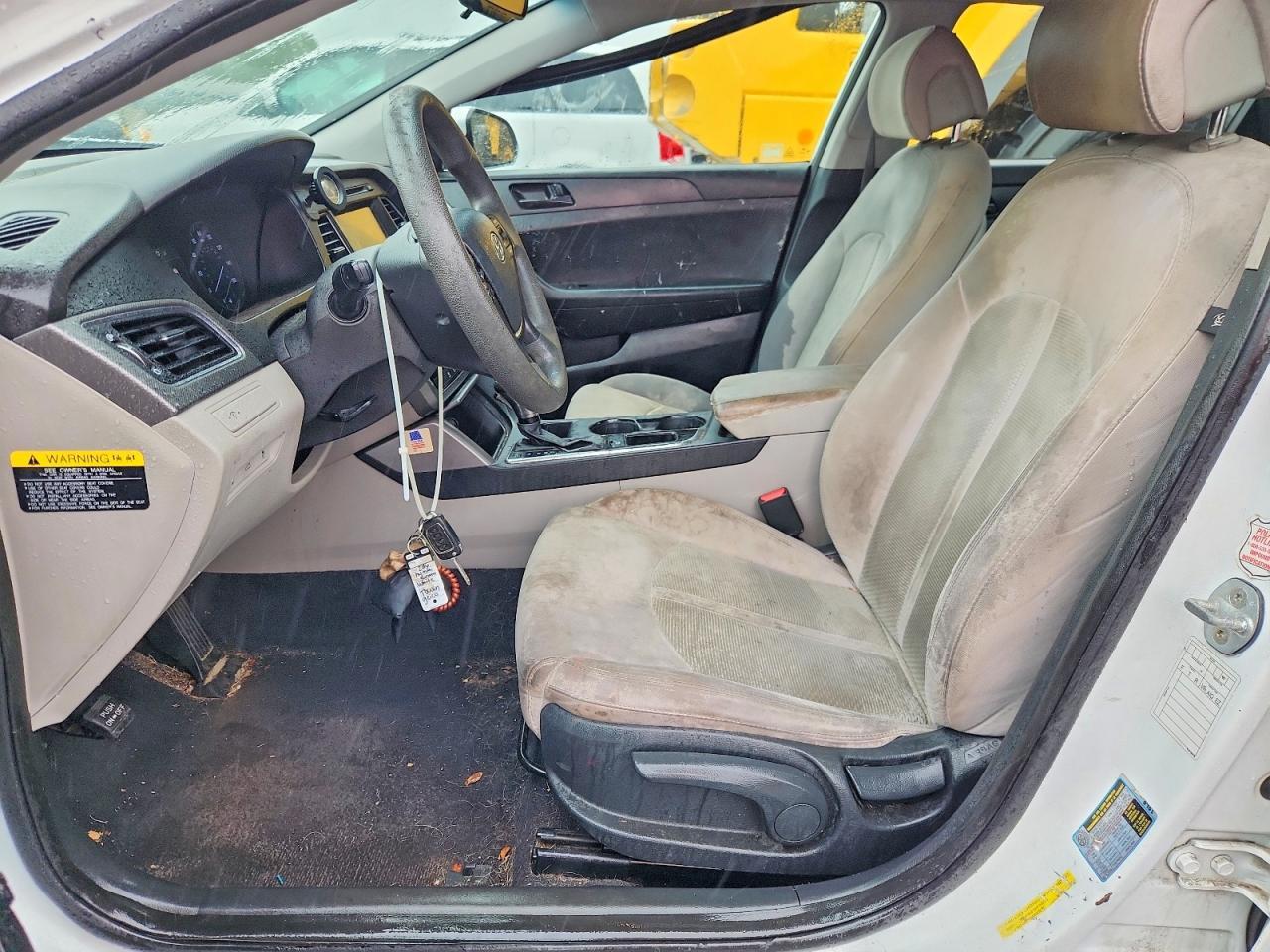 2016 HYUNDAI SONATA SE — Фото 7 из 12