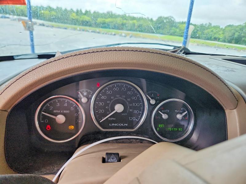 5LTPW16576FJ06258 2006 LINCOLN MARK LT photo no. 9