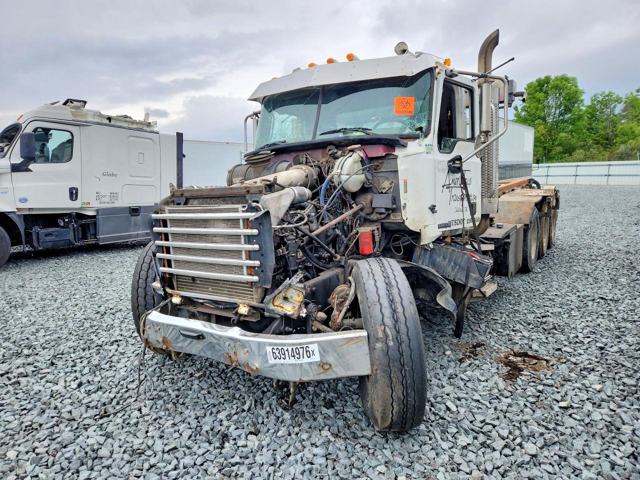 2006 MACK 700 1M2AG11C76M041494